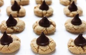 Butter cookies are the quintessential christmas cookie, and our christmas butter cookie recipe has stood the test of time over countless holiday celebrations. Christmas Cookie Palooza Dark Chocolate Almond Blossoms Writes4food