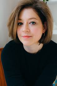 Lindsay Lynch's Instagram, Twitter & Facebook