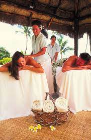 Spa And Romance Packages In Hawaii And Tahiti Honeymoons And Destination Wedding Trav Destination Wedding Travel Best Wedding Destinations Hawaii Honeymoon