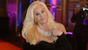 Agustina kampfer intenta convencer a la empleada pública para. Encuesta Que Te Parecio La Frase De Susana Gimenez Newswirenow