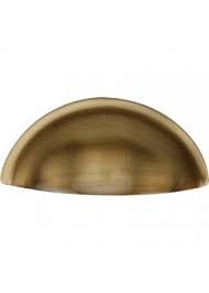 We have an extensive collection of kitchen handles with a free sample offering. Cup Handle Knobs And Knockers Irelands Leading Residential Ironmongers