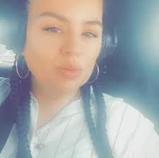 Looking for a full-time Airbnb cleaning service company in Surfside Beach,  TX?