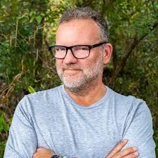 Colin Cherry (@cherbic555)