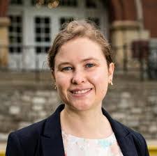 Abi Stephens's Instagram, Twitter & Facebook