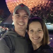 Mindy Spradlin: Essential Oils + Vibrant Living