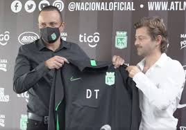 El técnico encargado de atlético nacional puso la cara tras la derrota frente a américa de cali. I X Cz Wpvq M
