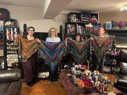 Download bernat knit mosaic simply saucers blanket free pattern. Friday February 7 2020 Issue 133 What Is On Your Needles Sue2knits And Yarn