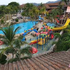 Do not miss this golden opportunity to visit this unspoilt nature hideaway. Tarikan Ketika Berada Di Swiss Garden Beach Resort Damai Laut Lumut Ben Ashaari