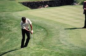 3 bí quyết để đánh gậy wedge hoàn hảo như Seve Ballesteros
