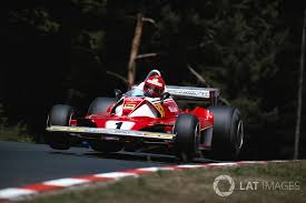 Die von niki lauda gegründete und 2018 vom irischen billiganbieter ryanair übernommene österreichische fluglinie laudamotion stellt den flugbetrieb. Vor 42 Jahren Niki Lauda Uberlebt Formel 1 Inferno Am Nurburgring
