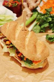 Villa Stoff Blog Rezept Fur Vietnamesiches Banh Mi Sandwich Mit Selbstgebackenem Reismehl Baguette