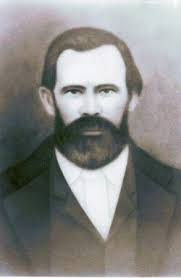 Andrew Mantooth's Instagram, Twitter & Facebook