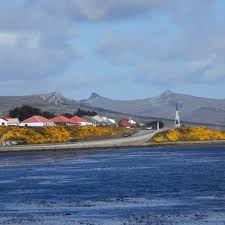 Entre Luces Y Sombras Cronica De Un Viaje A Las Islas Malvinas