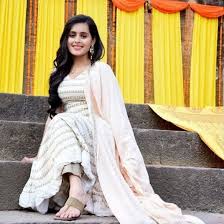 Rhea Sharma S Official Fc On Twitter Throwback Picture Credits Instagram Rheasharma Rhea sharma (tv actress) height, weight, date of birth, age, wiki, biography, boyfriend and more. throwback picture credits