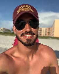 Felipe Ferraz's Instagram, Twitter & Facebook