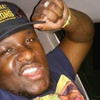 Kevin Lamont's Instagram, Twitter & Facebook