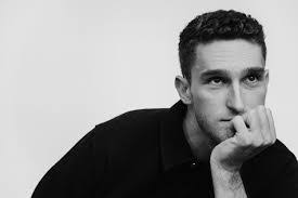 Ross Barron's Instagram, Twitter & Facebook