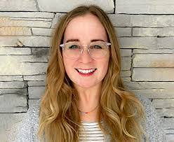 Kathryn Daily's Instagram, Twitter & Facebook