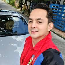 Arnold Lindayag Mendoza added a...