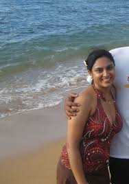 Indian Goa Beach Down Blouse Girl HD Latest Tamil 27930 | Hot Sex Picture