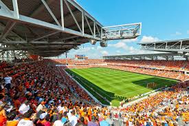 Green building counsel as pioneering example of new construction sustainable design. Gallery Of Bbva Compass Stadium Populous 3