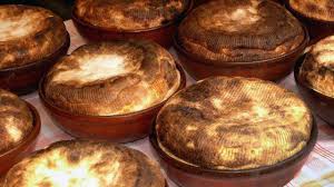 May 17, 2007 · chiudere la pasta sfoglia a portafoglio e spennellare la superficie con un po' di latte. Come Fare In Casa La Ricotta Infornata Siciliana Siciliafan