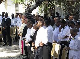 Sélectionnez le nombre d'étoiles à attribuer à cet établissement scolaire en les survolant puis cliquez pour valider votre note. L Eglise Catholique Face A La Diversite Religieuse A Port Au Prince 1942 2012