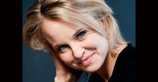 Lindsey Mazzola's Instagram, Twitter & Facebook