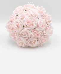 Flowers are seasonal, but the perfect flowers may not be in season on your wedding day. Silk Wedding Flowers Artificial Wedding Flowers