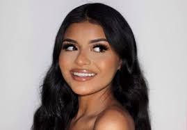 Ashley Vasquez's Instagram, Twitter & Facebook