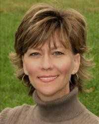 Shari Asher's Instagram, Twitter & Facebook