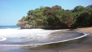 Inilah rekomendasi tempat wisata favorit di makassar, sulawesi selatan. Pantai Gurah Tanjung Jondol Dan Puncak Kopel Potongan Surga Di Tugurejo Blitar D Travellers