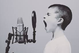 Further to shaping your vowel sound with the tongue, learning how to belt when singing is dependent on your ability to resonate effectively in the pharynx. Learn How To Belt When Singing Tips And Tricks The Singer S Corner