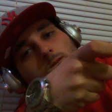 Justin Steeves (@506_stevie187)