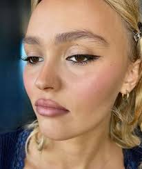 Lily-Rose Depp Makeup ♡