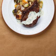 Cotes De Veau Courge Au Parmesan Et Creme D Ail Ricardo Recipe Food Desserts Treats