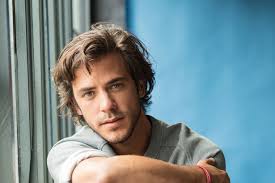 If there's a brit newcomer award then my vote goes to savoretti. Jack Savoretti Is Heading To Plymouth Pavilions Plymouth Live