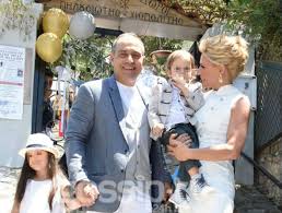 Το θέατρο υπάρχει στα πλάνα μου. Katerina Karabatoy Krateros Katsoylhs Babyradio Gr