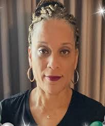 Samantha Steen's Instagram, Twitter & Facebook