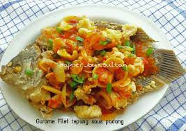 Bumbu saus padang yang dipakai sederhana dan gampang didapat di warung dekat rumah, yaitu saus tomat, saus sambal dan saus tiram. Resep Gurame Filet Tepung Saus Padang Oleh Dapoer Ibuksultan Cookpad