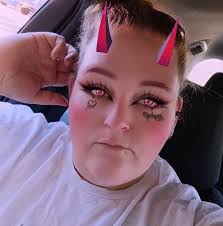 The video for Wheels Fall Off is about to crack 6 million views. 🤟Thank  you to every single one of you motherfuckers that made this happen.