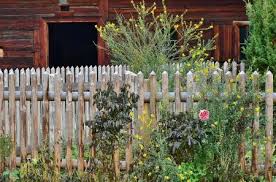 Wenn es um das einzäunen eines grundstücks geht, greifen viele leute gerne auf den maschendrahtzaun zurück. Bester Obi Gartenzaun 2020 Test Vergleich Und Wichtige Infos