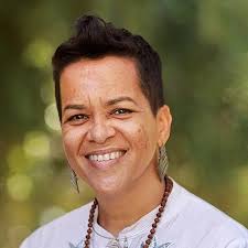 Amazon.com: Eva Silot Bravo: books, biography, latest update