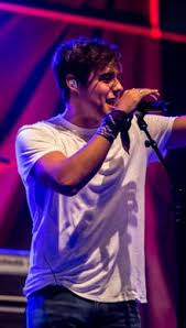 Rafa palmer va chez german pour voir angie, elle arrive mais ne veut pas qu'il entre et se débarrase de lui. Jorge Blanco Musician Wikipedia