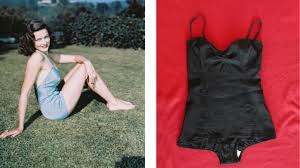 I costumi da bagno ovs sono disponibili in un'ampia gamma di modelli, lunghezze e colori. Il Costume Da Bagno La Sua Storia Dagli Inizi Ad Oggi Vintachic