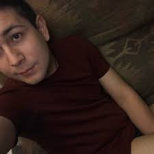 Andrew Solano (@AndrewSolano17)