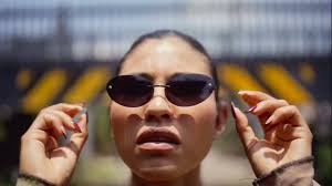 STILLS de “OBDC” para el @7siff trabajo por @tr4shystud10s y  @recreantproductions. 🎬 Agradecemos a todo el equipo que hizo posible esta  producción, así como a la @facultaddecine por facilitarnos sus  instalaciones.