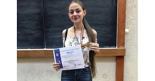 Acuzații de tentativă de fraudă la facultatea de medicină din. Maria RuÈ™eÈ› Olteanca AdmisÄƒ Cu 10 La Facultatea De MedicinÄƒ Din TimiÈ™oara Ziua De Vest