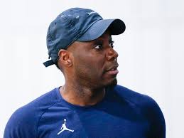 Rob Yanders training some of Ozarks' high school basketball stars