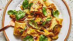 Summer Squash And Basil Pasta Recipe Basil Pasta Recipes Pasta Recipes Cooking